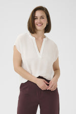 Load image into Gallery viewer, Kaffe - KAanja Blouse - Chalk