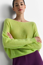Load image into Gallery viewer, Rich And Royal - Boat Neck Seamless Sweater - Urban Lime