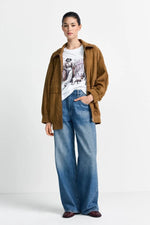 Load image into Gallery viewer, Rich And Royal - T-Shirt With Fashion Print - White
