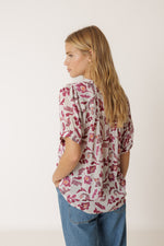 Load image into Gallery viewer, Indi And Cold - Camisa Top - Frambuesa 116