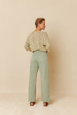 Load image into Gallery viewer, Indi And Cold - Fran Jean - Lichen 570