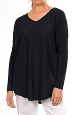 Load image into Gallery viewer, Bridge And Lord - Queen V Curved Hem Pullover - Black