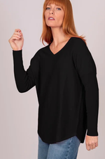 Load image into Gallery viewer, Bridge And Lord - Queen V Curved Hem Pullover - Black