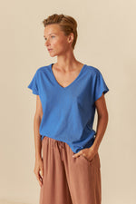 Load image into Gallery viewer, Indi And Cold - Rustic Effect Melange T Shirt - Azul Klein 365
