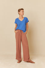 Load image into Gallery viewer, Indi And Cold - Rustic Effect Melange T Shirt - Azul Klein 365