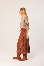 Load image into Gallery viewer, Indi And cold - Cashmere Cardigan - Beige 506
