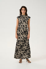 Load image into Gallery viewer, Gestuz - GZflora Top - Butter Yellow/Black