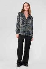 Load image into Gallery viewer, Le Temps Des Cerises - Morena Shirt With Paisley Pattern - Black And Tan