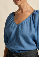 Load image into Gallery viewer, Zoe Kratzmann - Trace Top - Shoreline