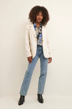 Load image into Gallery viewer, Kaffe - KAsakura Blazer - White
