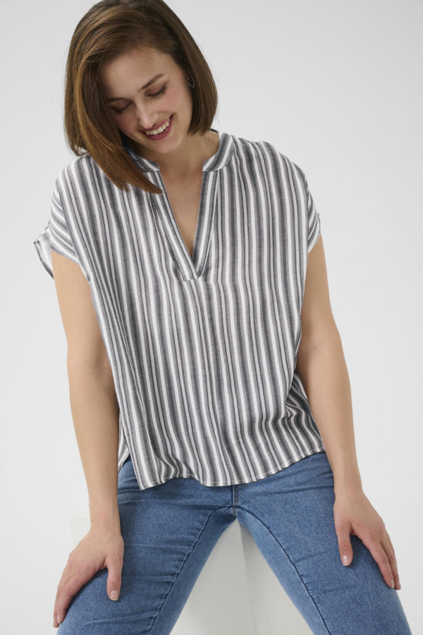 Kaffe - KAanja Blouse - Black/Chalk Stripe