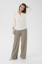 Load image into Gallery viewer, Kaffe - KAannika Blouse - Chalk
