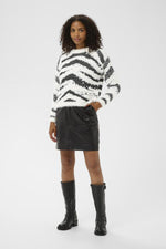 Load image into Gallery viewer, Kaffe - KAbiva Knit Pullover - Chalk Black Animal
