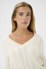 Load image into Gallery viewer, Kaffe - KAliliana Pullover - Chalk
