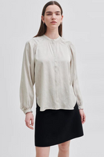Load image into Gallery viewer, Second Female - Haven Collarless Shirt - Moonbeam
