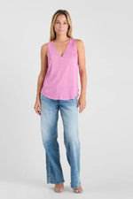 Load image into Gallery viewer, Le Temps Des Cerises - Garci Singlet Top - Hyacinth
