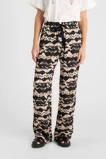 Load image into Gallery viewer, Le Temps Des Cerises - Lomy Pant - Black

