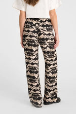 Load image into Gallery viewer, Le Temps Des Cerises - Lomy Pant - Black
