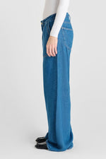 Load image into Gallery viewer, Le Temps Des Cerises - Victoria Jeans - 2199 Blue
