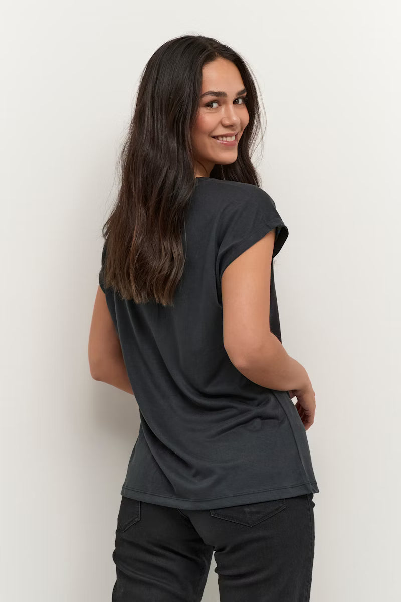 Kaffe - KAlise T-Shirt - Washed Black