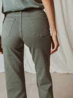 Load image into Gallery viewer, Indi And Cold - Pantalon Harry Pant BB331 - Verde
