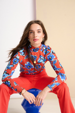 Load image into Gallery viewer, Pom Amsterdam - Flower Turtleneck - Glory Red
