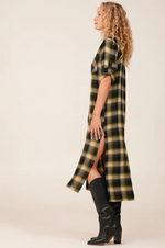 Load image into Gallery viewer, Bella Dahl - Rolled Sleeve Duster Dress - Green And Black Plaid
