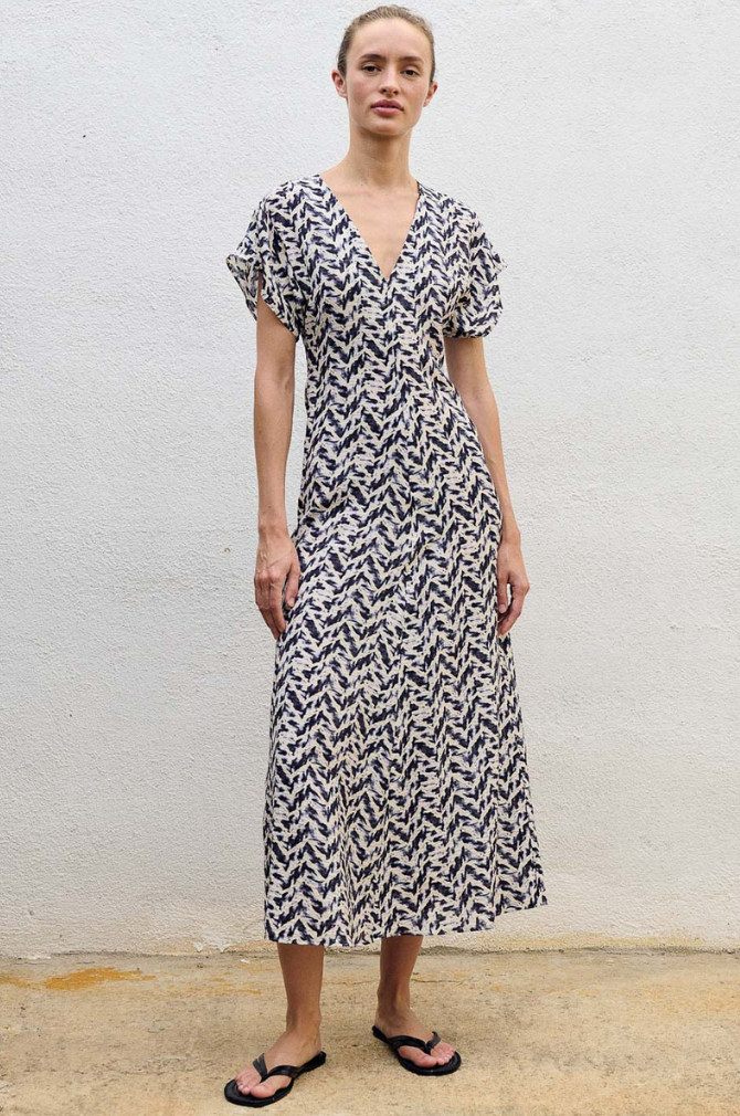 Sita Murt - Printed V-Neck Dress - 9000 One Colour