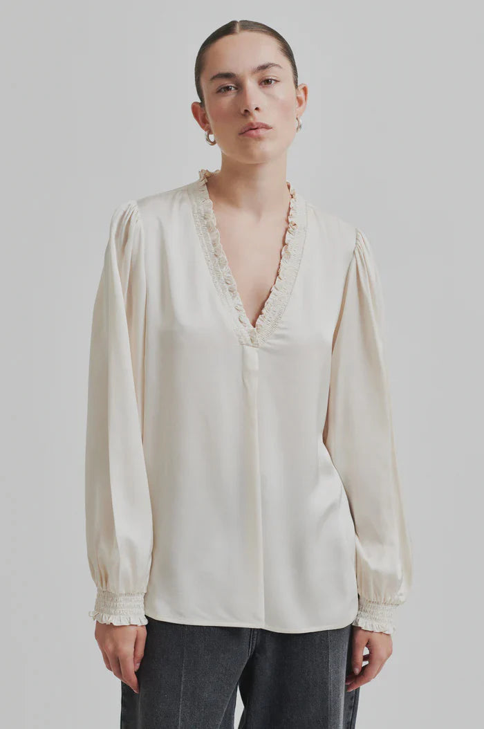 Second Female - Bardi Silky V Neck Blouse Brazilian Sand