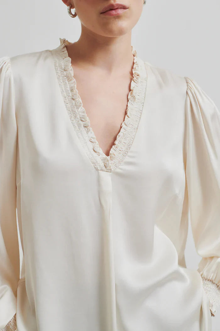 Second Female - Bardi Silky V Neck Blouse Brazilian Sand