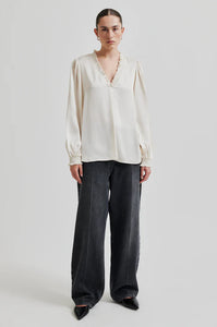 Second Female - Bardi Silky V Neck Blouse Brazilian Sand