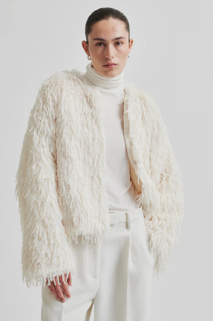 Second Female - Amani Shaggy Jacket - Coconut Milk