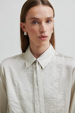 Load image into Gallery viewer, Second Female - Elia Jet Stream Crinkle Shirt
