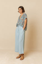 Load image into Gallery viewer, Indi And Cold - Paisley Crop Shirt - Multicolour 191
