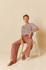 Load image into Gallery viewer, Indi And Cold - Watercolour Flower Shirt - Violeta 200
