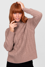 Load image into Gallery viewer, Bridge And Lord - Cable Raglan Pullover - Cobblestone
