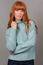 Load image into Gallery viewer, Bridge And Lord - Links Pullover - Aquamarine
