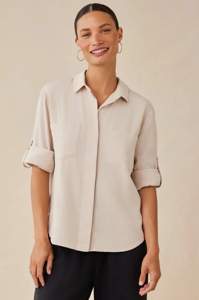 Bella Dahl - Split Back Button Down Shirt - Soft Pearl