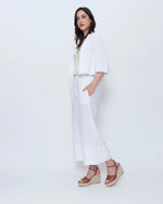 Load image into Gallery viewer, Blueberry - Knit Cardi - White
