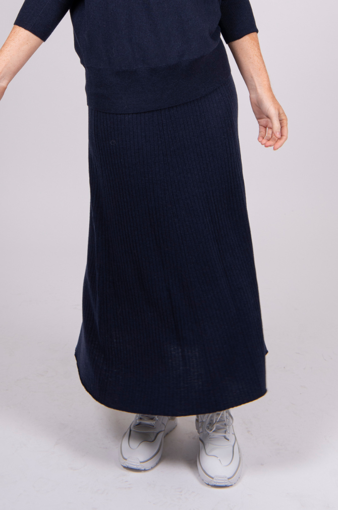 Bridge And Lord - Skirt With Flared Hem - Navy