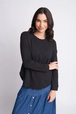 Load image into Gallery viewer, Cloth Paper Scissors Shaped Hem Tee Black
