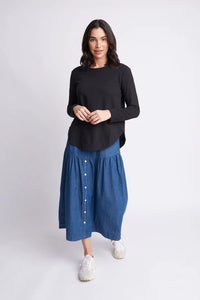 Cloth Paper Scissors Shaped Hem Tee Black