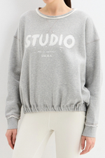 Load image into Gallery viewer, Deha - Crewneck Sweatshirt - Grey Melange
