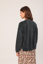 Load image into Gallery viewer, Indi And Cold - Lara Terry Sweatshirt - Anthracite 370
