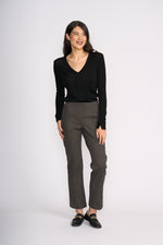 Load image into Gallery viewer, Foil - Seams Perfect Top - Black
