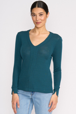 Load image into Gallery viewer, Foil - Seams Perfect Top - Midnight Green
