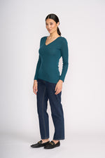 Load image into Gallery viewer, Foil - Fine Merino Crew Neck Top - Midnight Green
