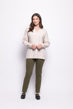 Load image into Gallery viewer, Foil - She&#39;s A Perla Sweater - Oat
