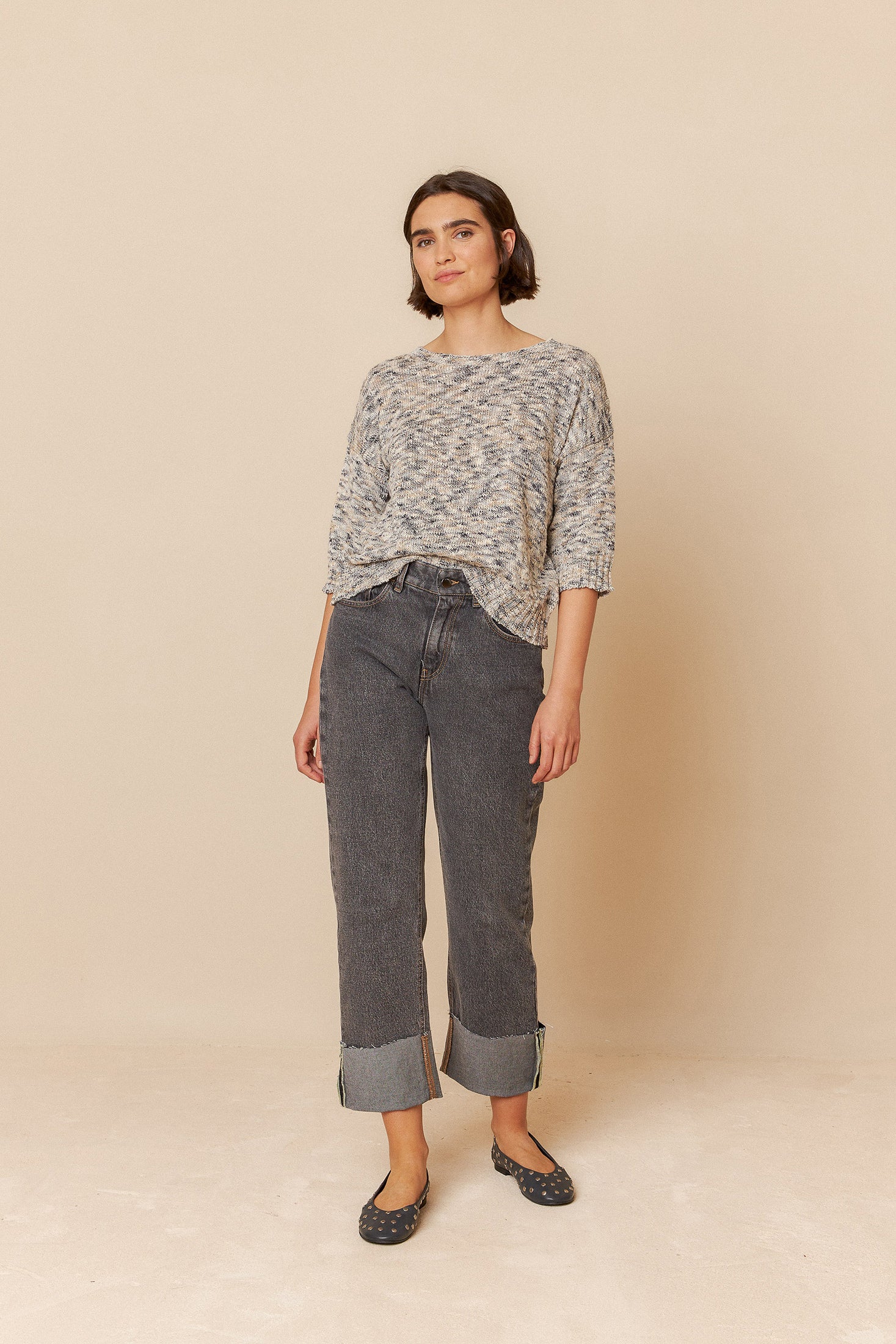 Indi And Cold - Boucle Knit Sweater - Carbon 480