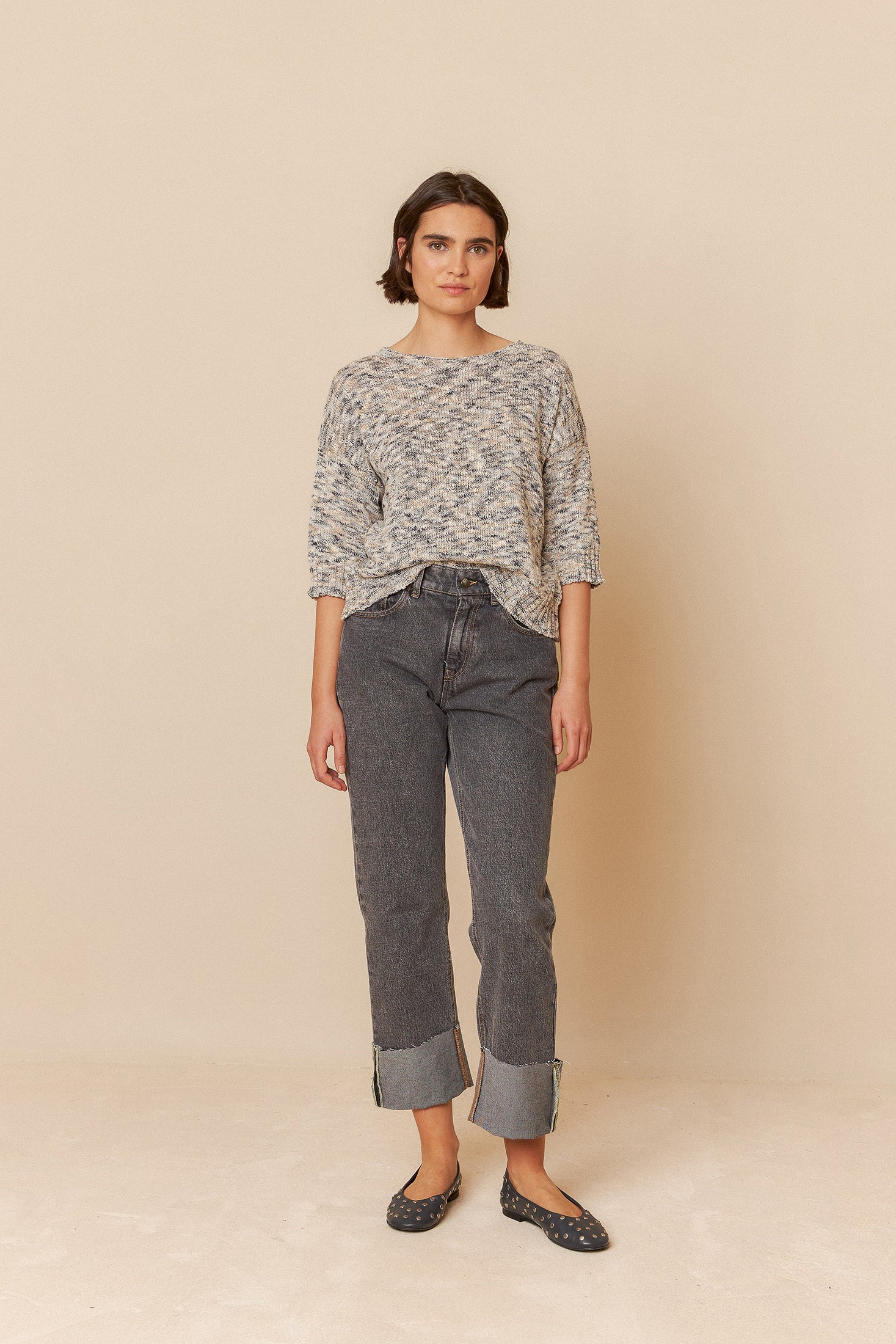 Indi And Cold - Boucle Knit Sweater - Carbon 480